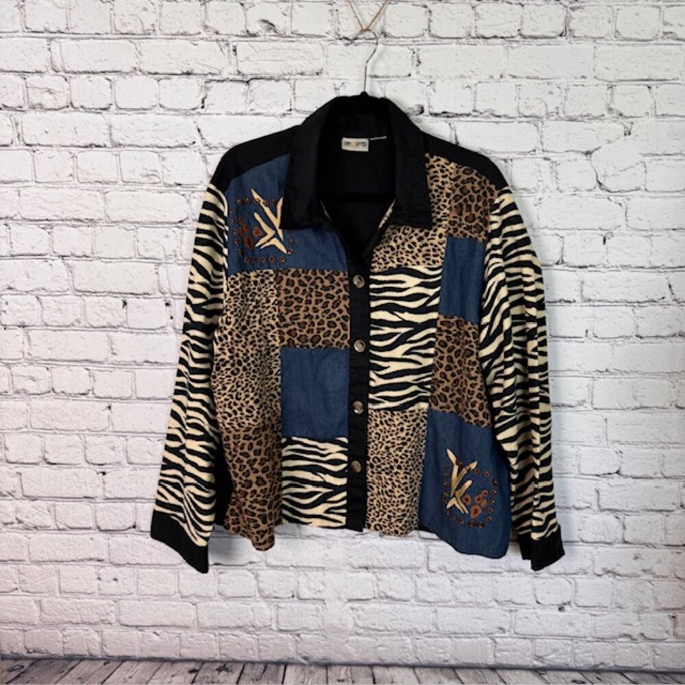 Animal Print Patchwork Shacket | Zebra & Leopard Print | Denim Look | Size 1X/2X - Picture 4 of 9